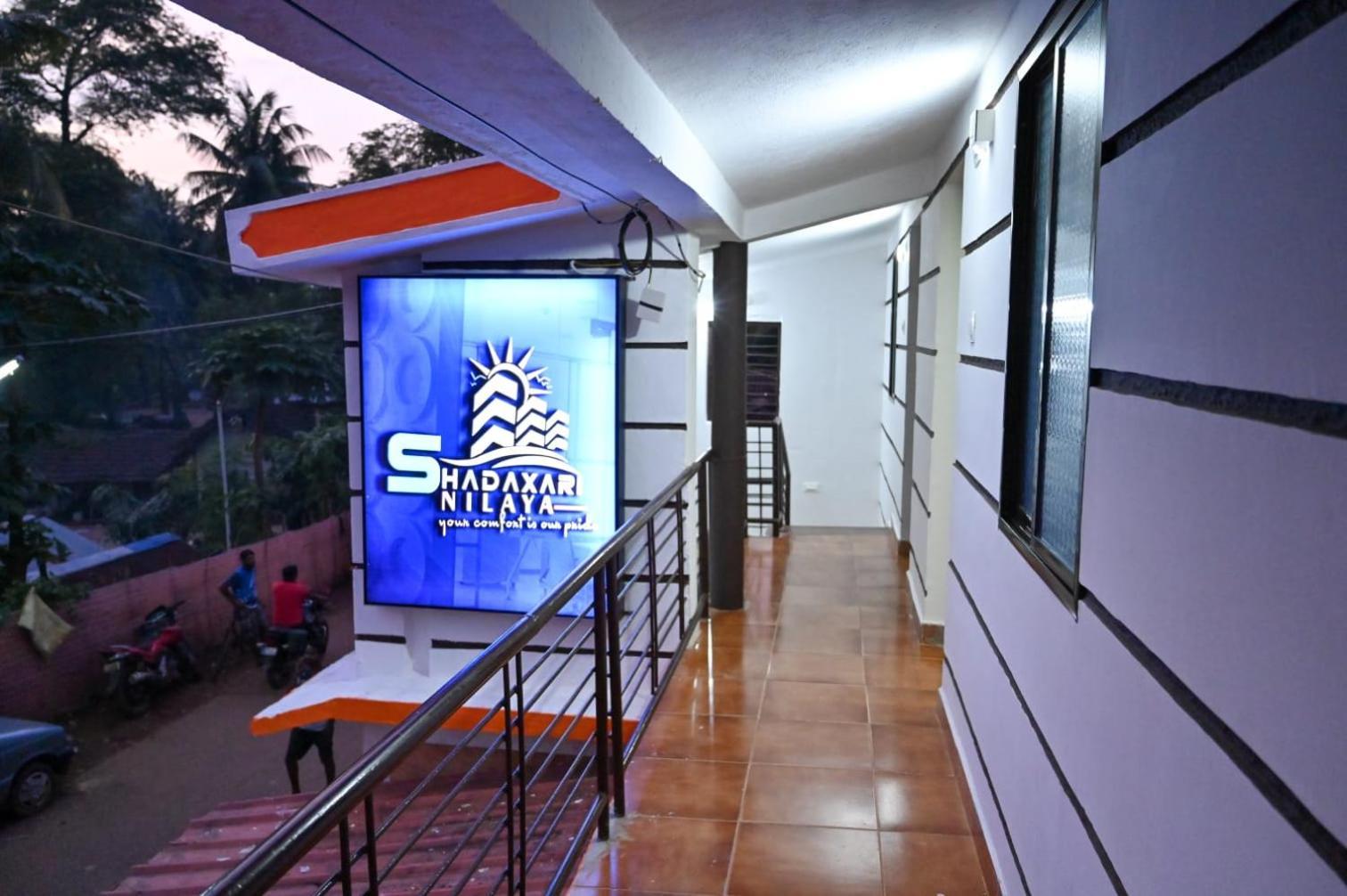 戈卡尔纳 The Shadaxari Nilaya酒店 外观 照片